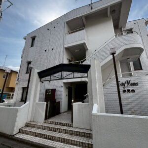 鴻巣市赤見台一棟レジ