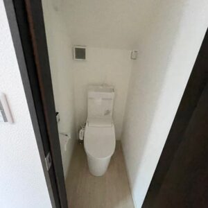  (内装)